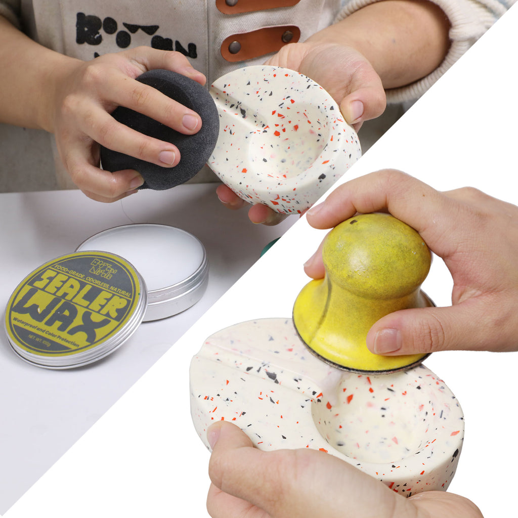 Applying sealer wax with a sponge and burnishing tool after demolding - Boowan Nicole