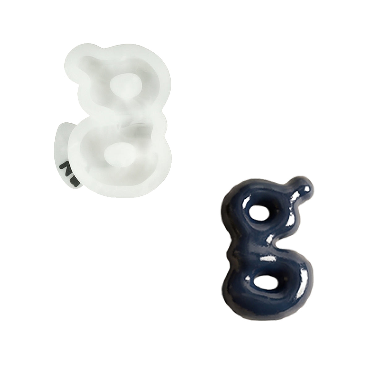 Lowercase letter g shape and its white silicone mold