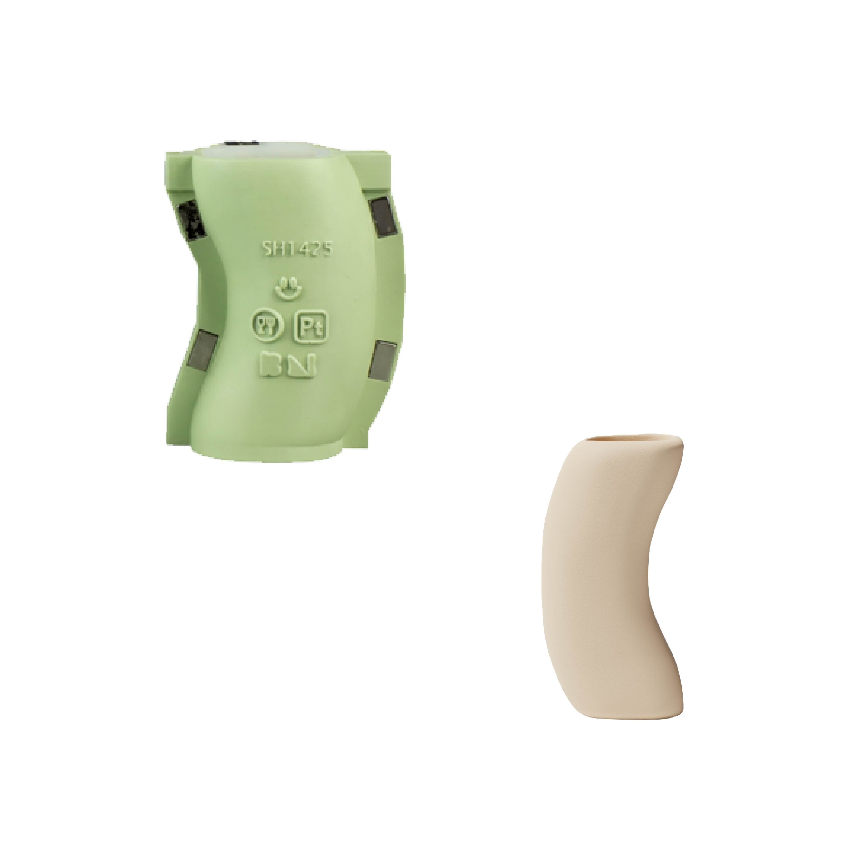 NINA FITZ x Boowan Nicole KIN Vase Mold Collection