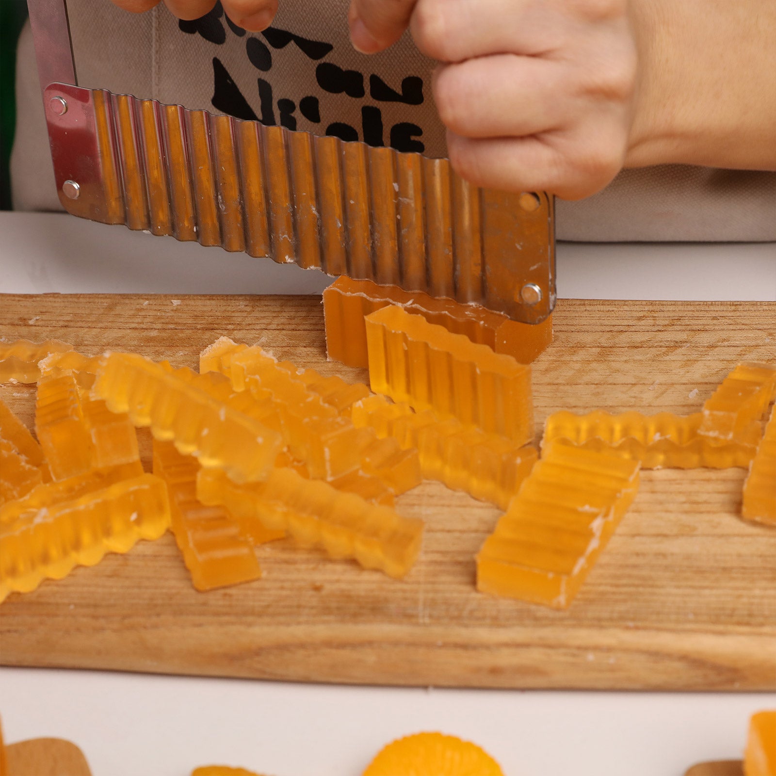 Cutting Orange Sweet Orange Soap Base - Boowan Nicole