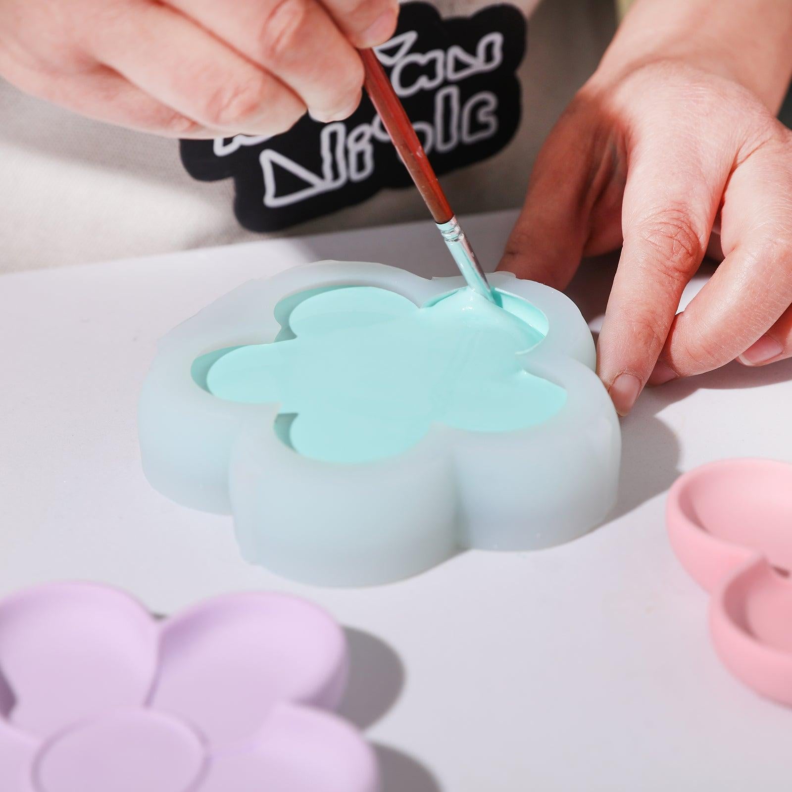 قالب سيليكون صينية مزينة بحواف مزهرة ناعمة Kishkreations × Boowan Nicole