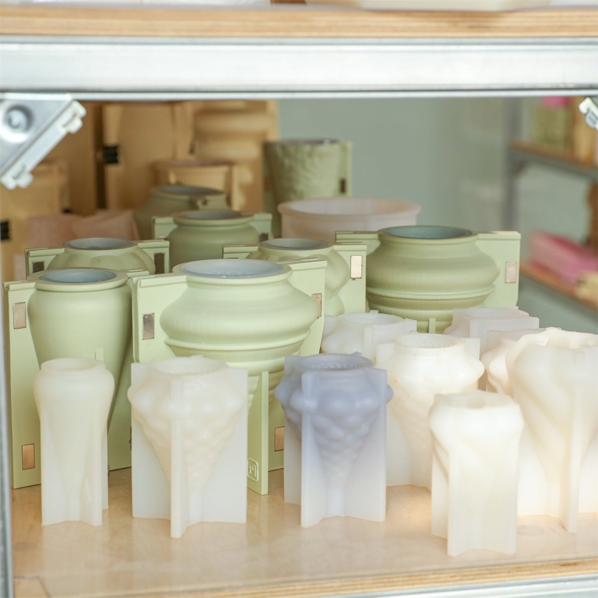 Evergreen Echo – Gently Used Christmas Tree Mold CollectionGently Used MoldLZ0611- Used