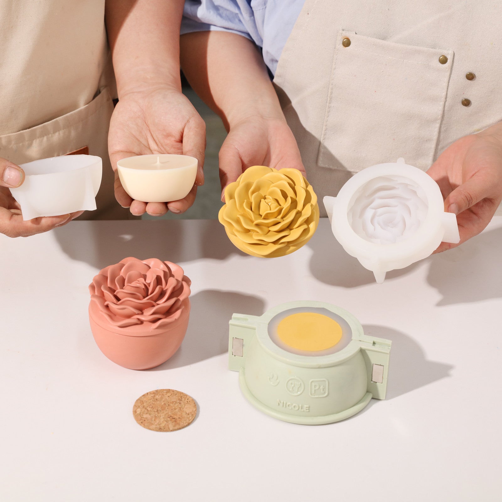 Crowning Rose Candle Jar Silicone Mold & 3.5oz Candle Refill Mold