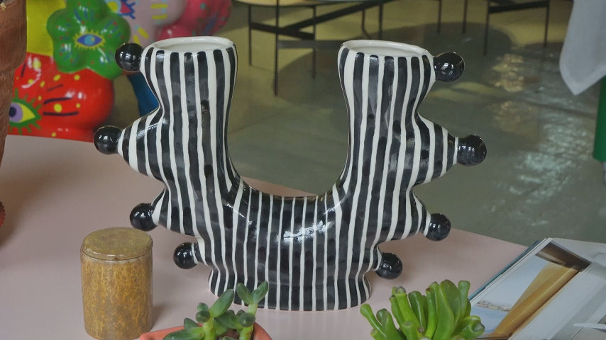 Load video: Video of making Vintage Off-Road Car Plant Pot Concrete using silicone molds - Boowan Nicole