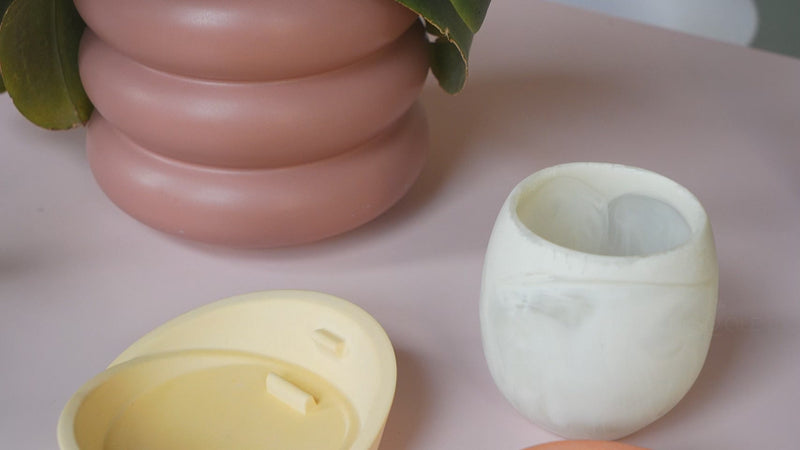 Video of making a Sail-Shape Incense Holder using silicone molds - Boowan Nicole