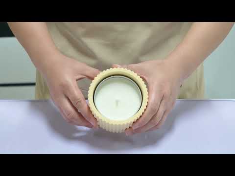 Video tutorial for making ridged flat lid candle jars using silicone molds.