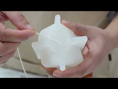 Video tutorial showing how to use a candle silicone mold, designed by Boowan Nicole.