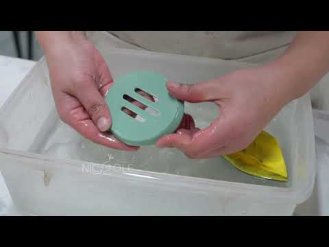 Video tutorial for making a soap dish using a silicone mold.
