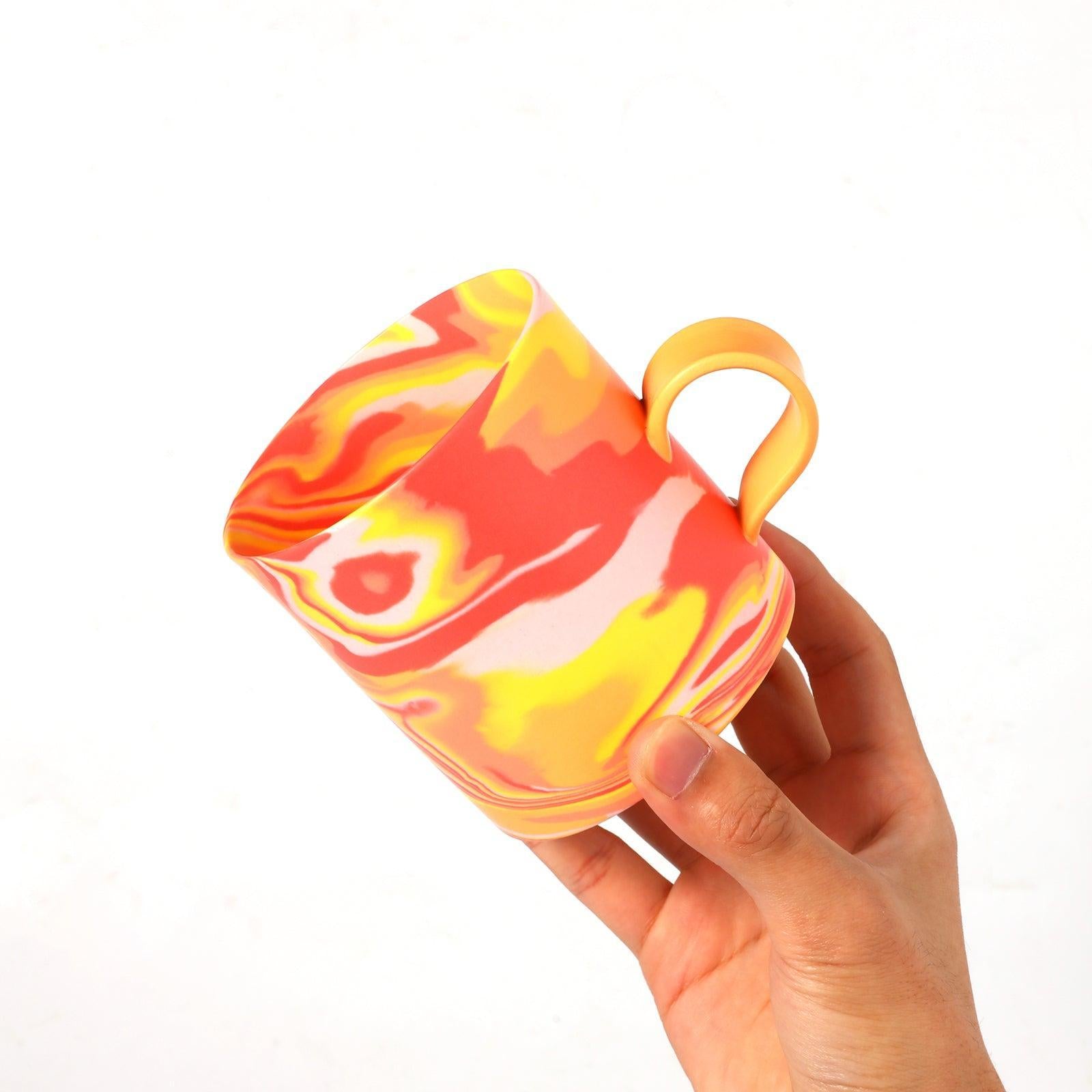 350 ml handgemachte rote Keramiktasse