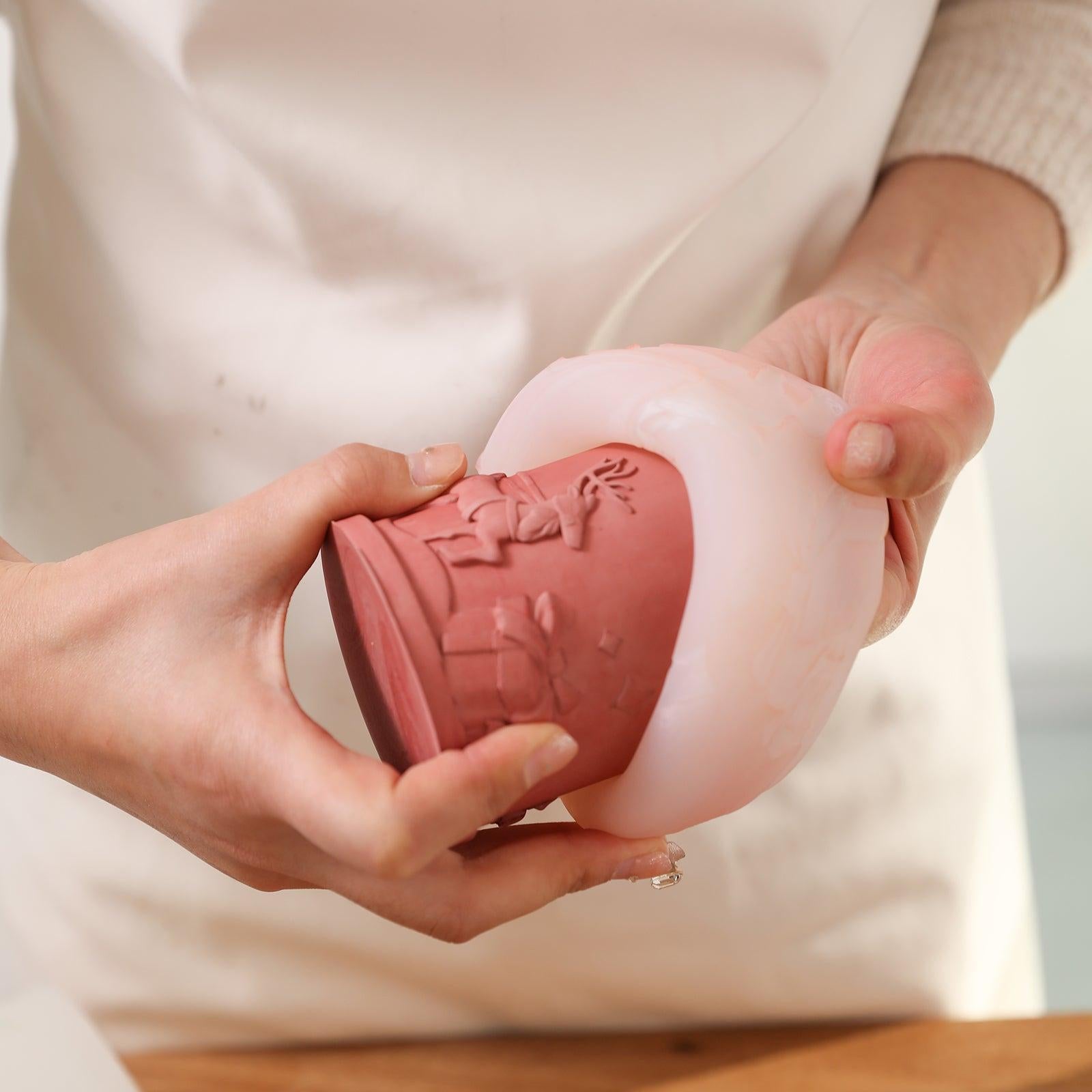 قالب سيليكون لشمعة بوزن 6.5 أونصة بغطاء وبتصميم عيد الميلاد