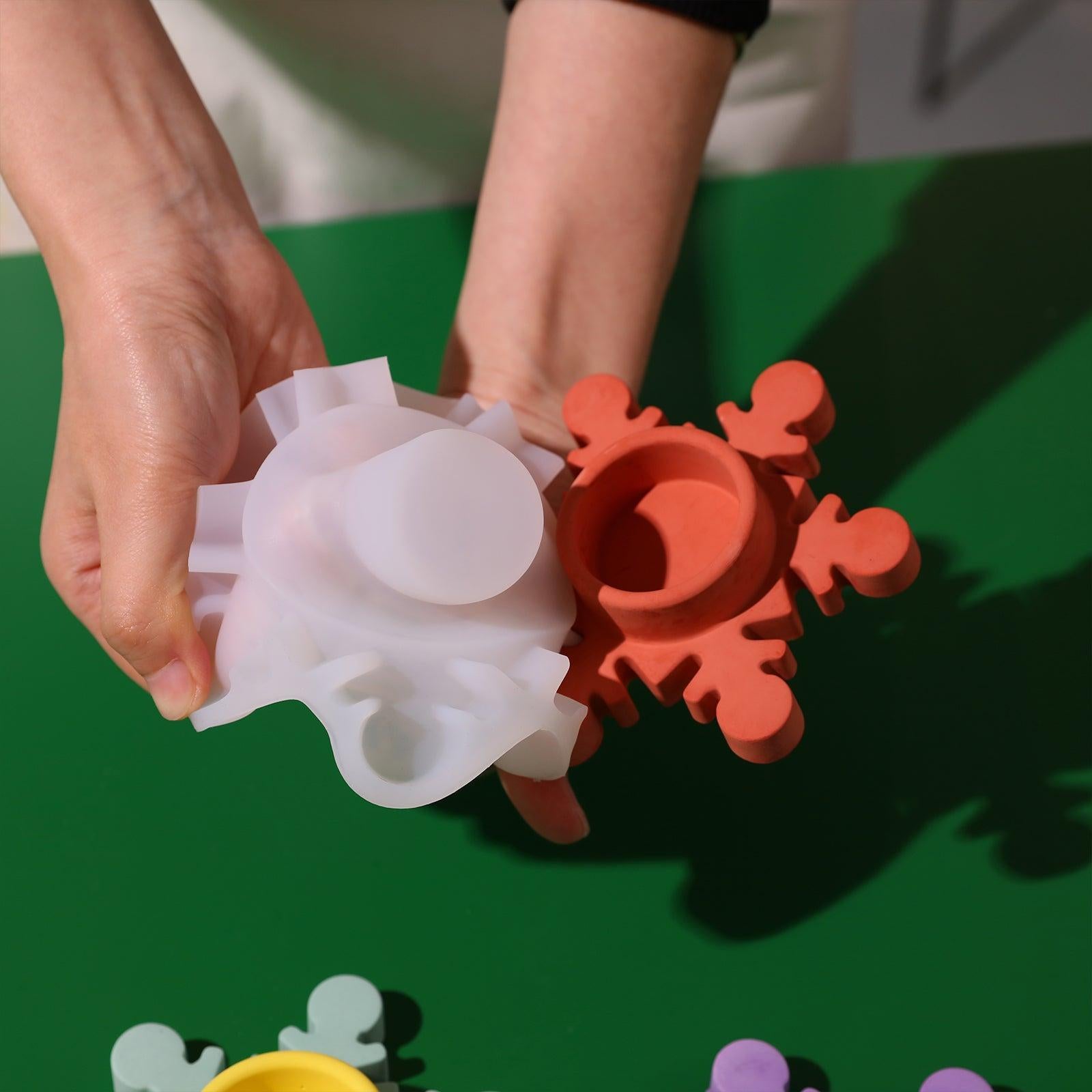 boowan-nicole-handmade-concrete-cement-terrazzo-home-decoration-snowflake-tea-light-candle-holder-silicone-molds-2