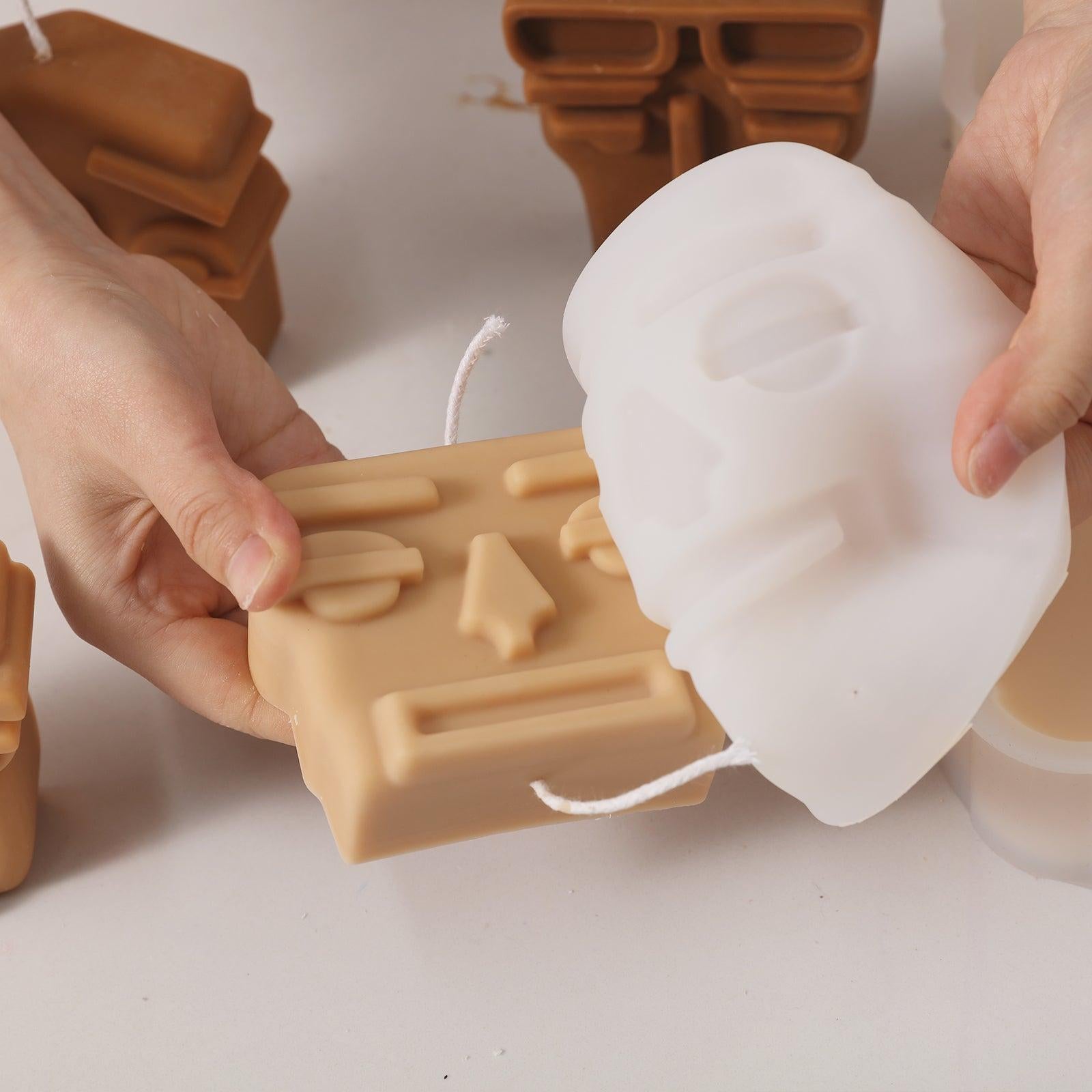 copy-of-ugly-face-candle-silicone-mold-2