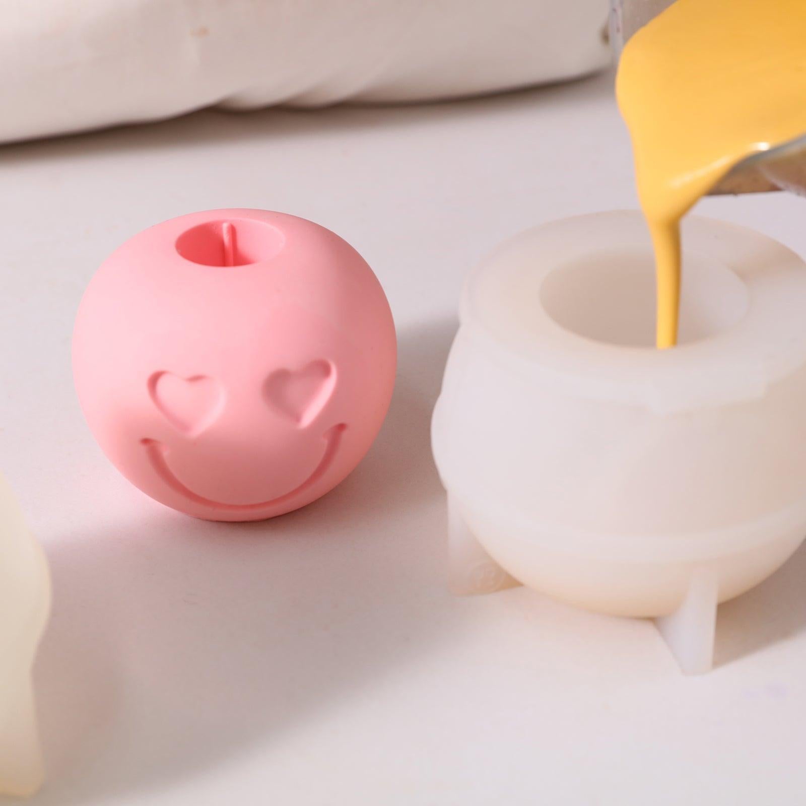 emoticon-smile-face-candle-holder-mold-sunny-doll-jesmonite-silicone-candlestick-moulds-for-handmade-home-decorations-3