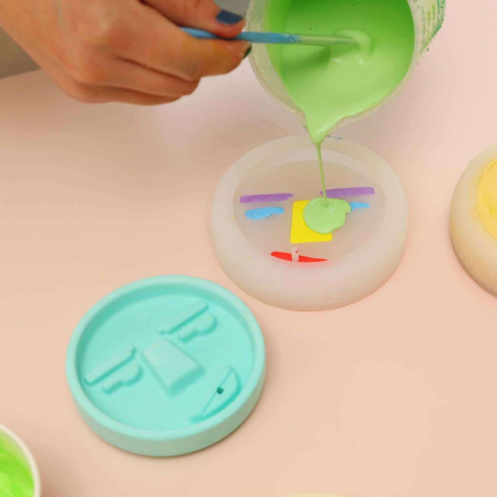 nicole-new-ugly-face-concrete-cement-incense-holder-base-silicone-mold-2