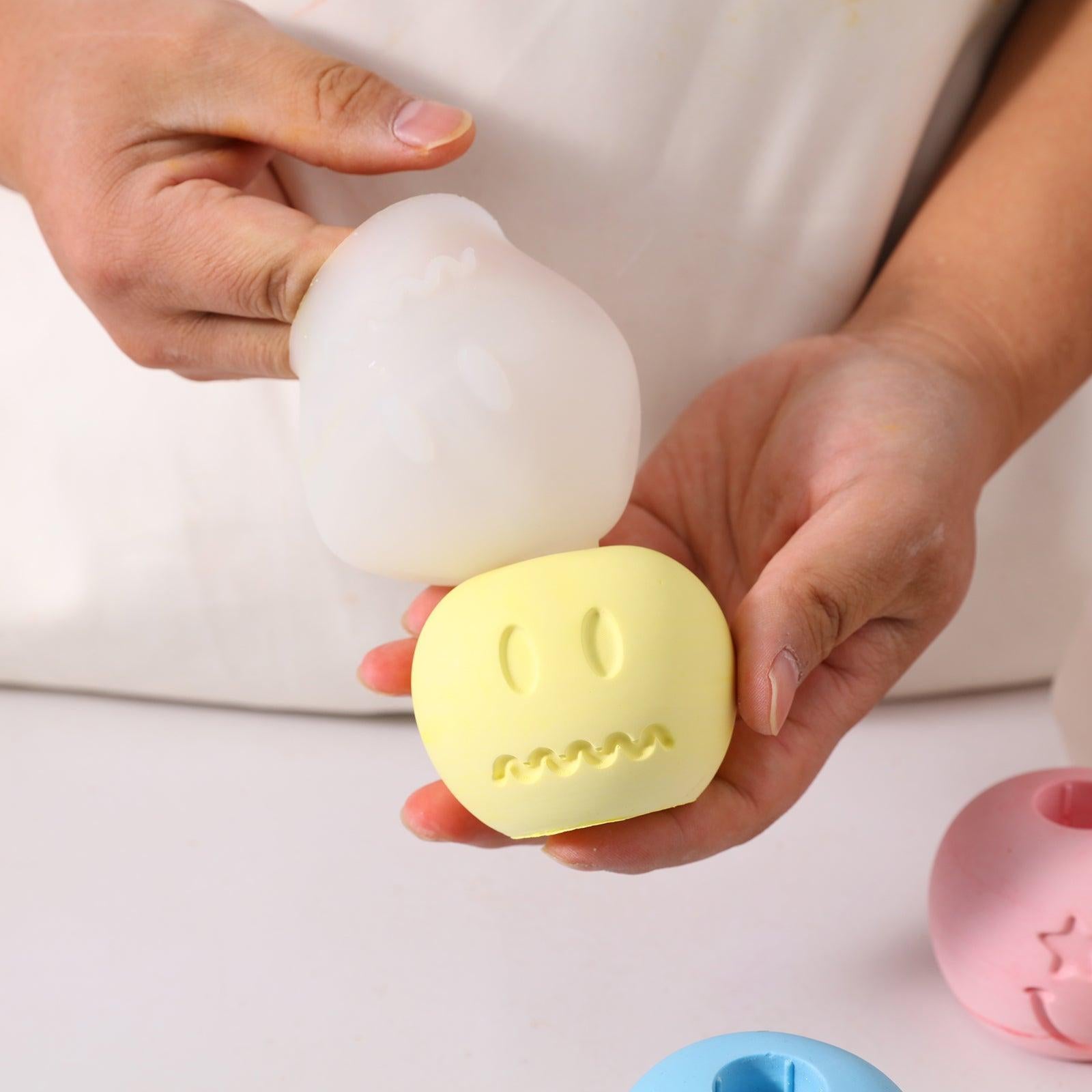 emoticon-smile-face-candle-holder-mold-sunny-doll-jesmonite-silicone-candlestick-moulds-for-handmade-home-decorations-5