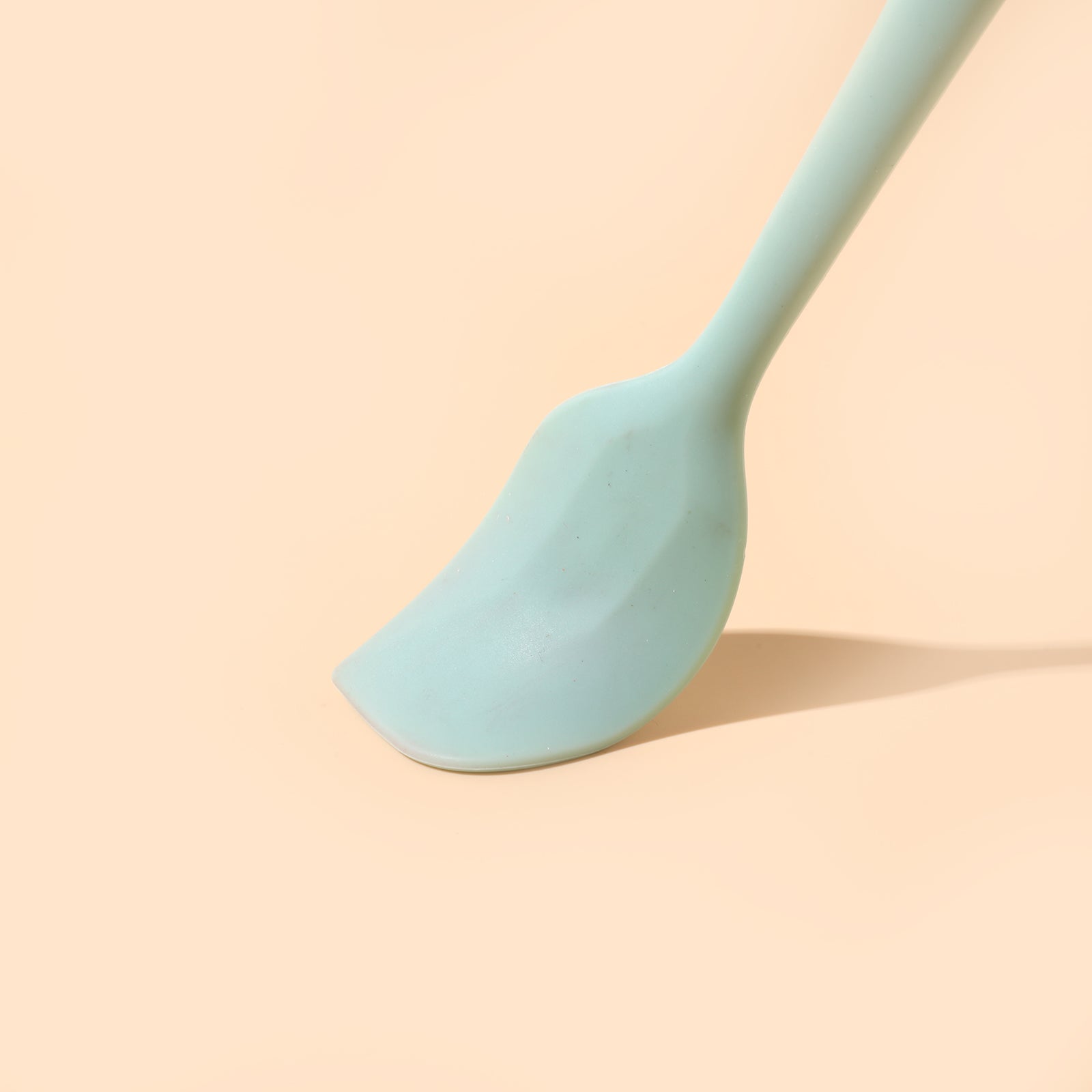 copy-of-small-size-silicone-spatula-for-boowannite