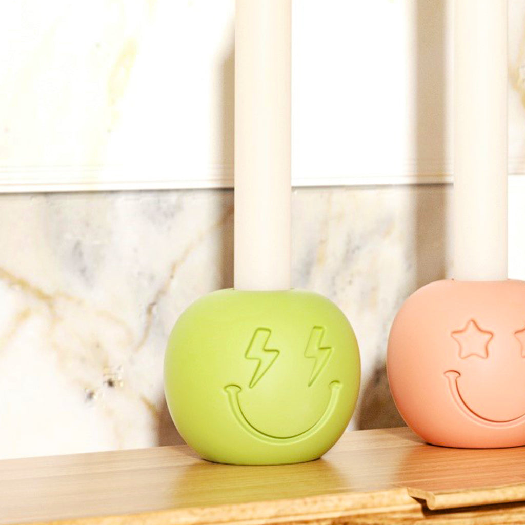 emoticon-smile-face-candle-holder-mold-sunny-doll-jesmonite-silicone-candlestick-moulds-for-handmade-home-decorations-1
