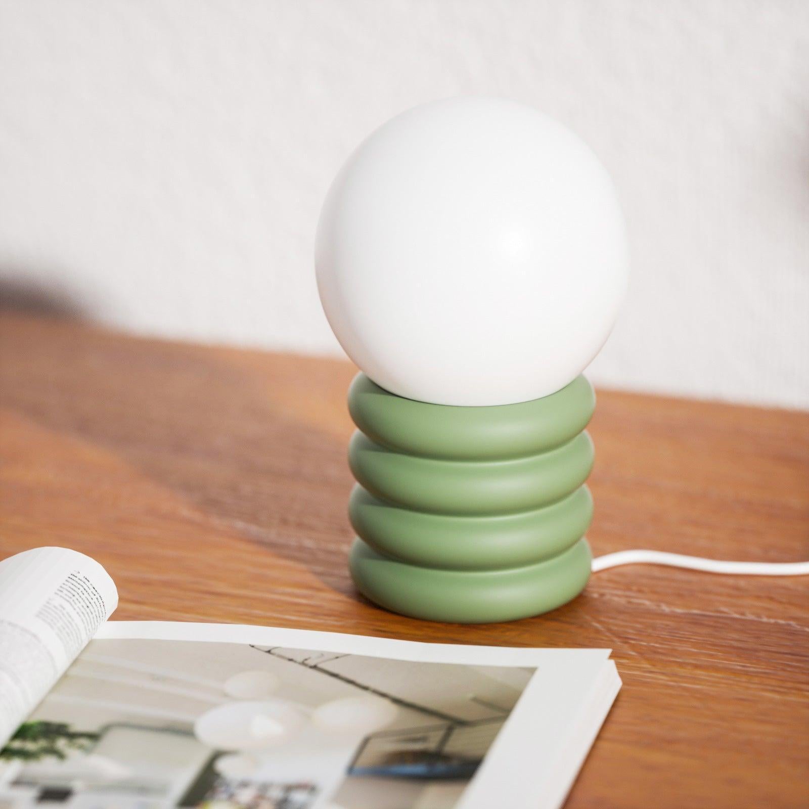copy-of-geometric-table-lamp-silicone-mold-with-accessories