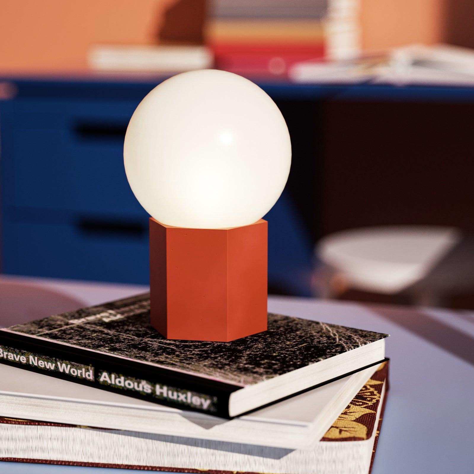 geometric-table-lamp-silicone-mold-with-making-kit