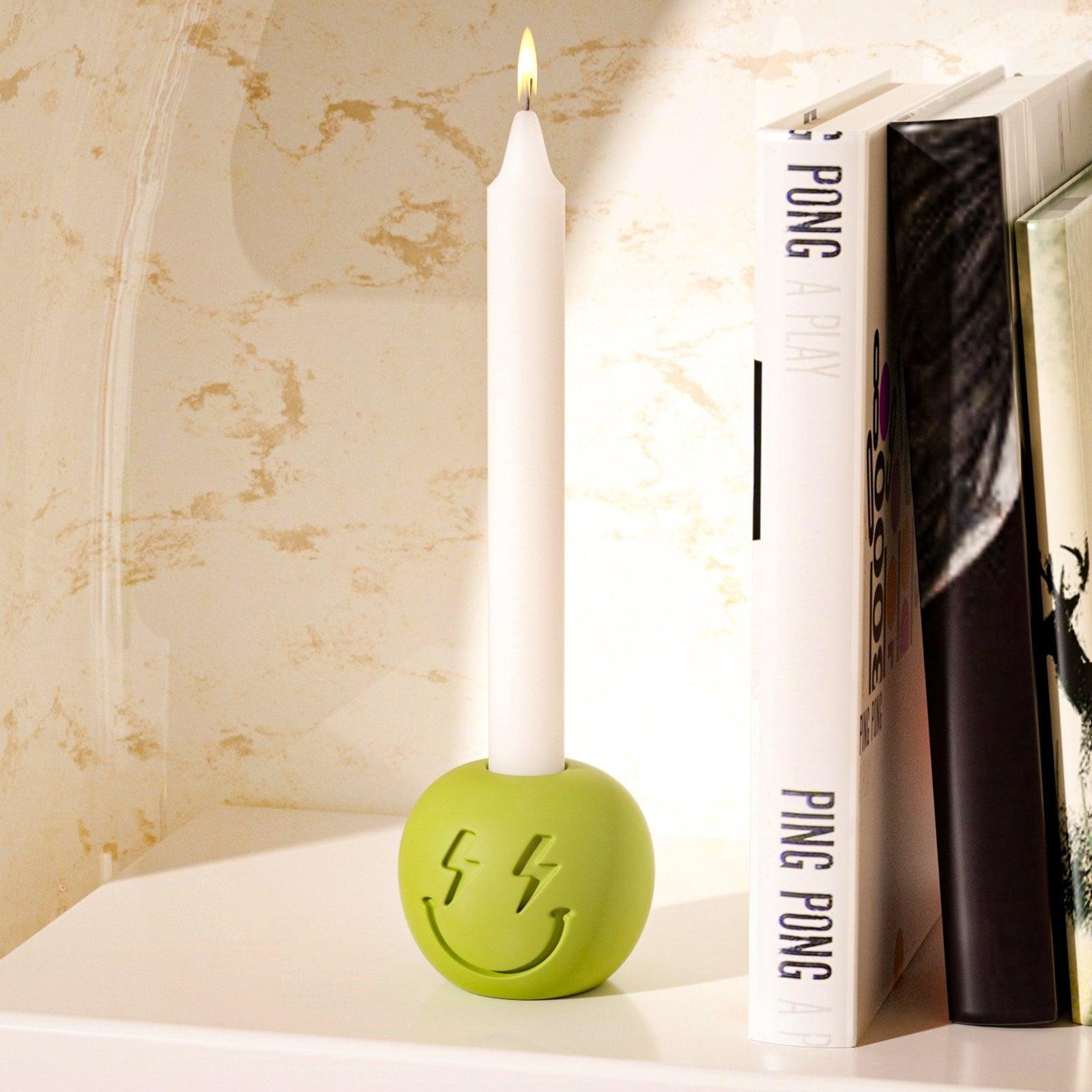 emoticon-smile-face-candle-holder-mold-sunny-doll-jesmonite-silicone-candlestick-moulds-for-handmade-home-decorations-1