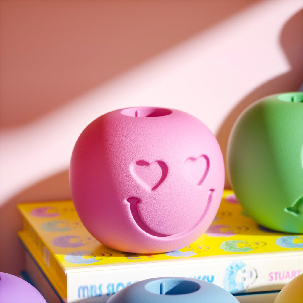 emoticon-smile-face-candle-holder-mold-sunny-doll-jesmonite-silicone-candlestick-moulds-for-handmade-home-decorations-3
