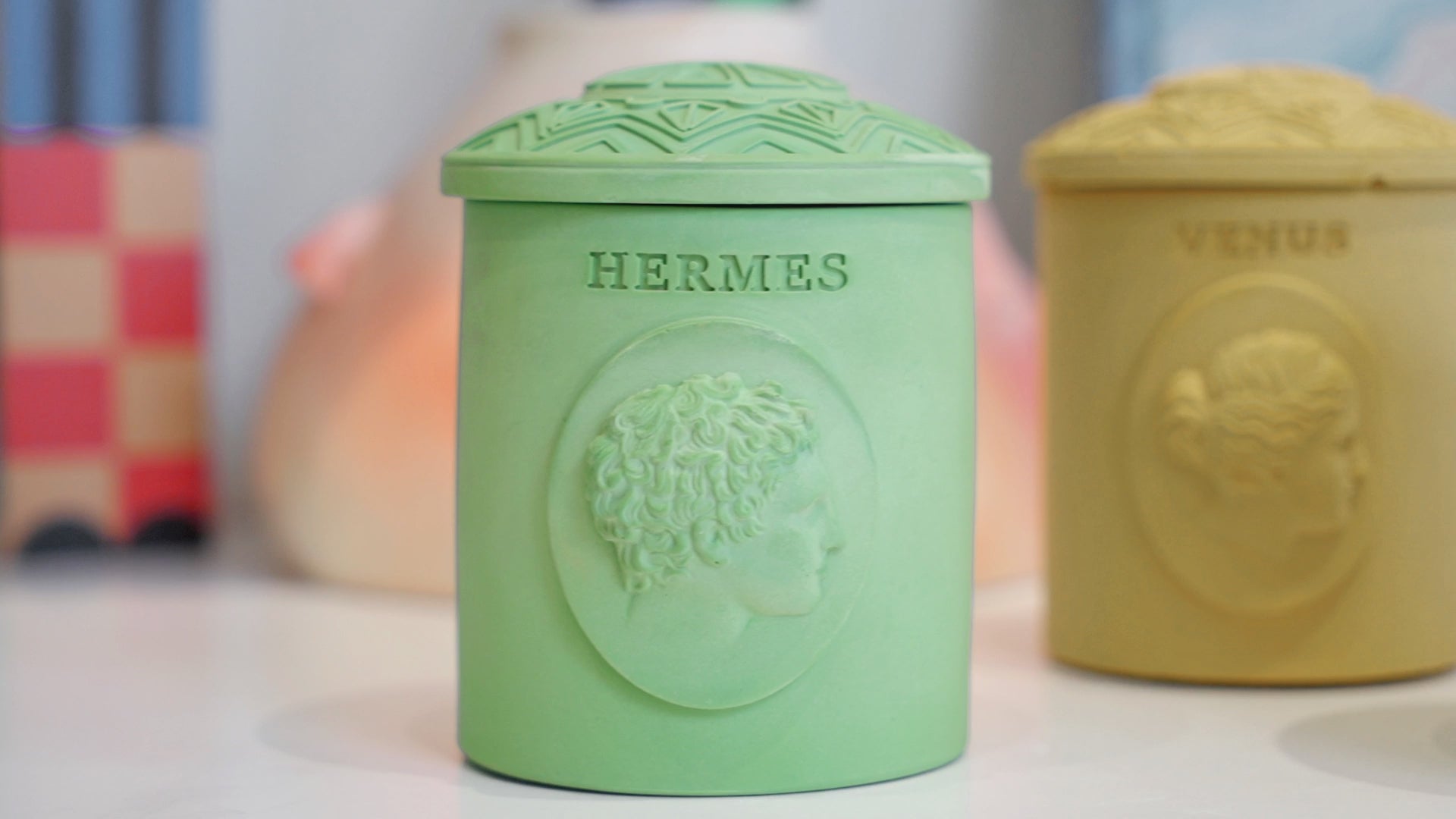 Load video: 6-1nicole-new-handmade-geometric-candle-jar-molds-concrete-cement-silicone-candle-vessel-mould-for-adults