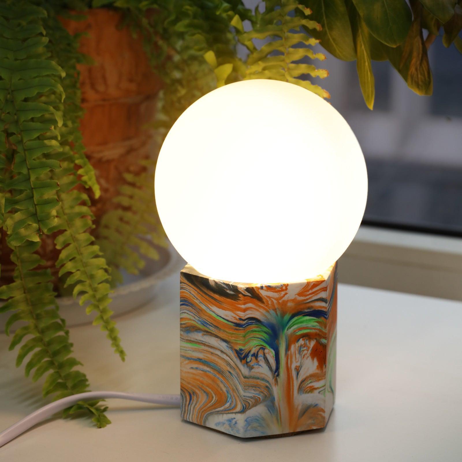 geometric-table-lamp-silicone-mold-with-making-kit