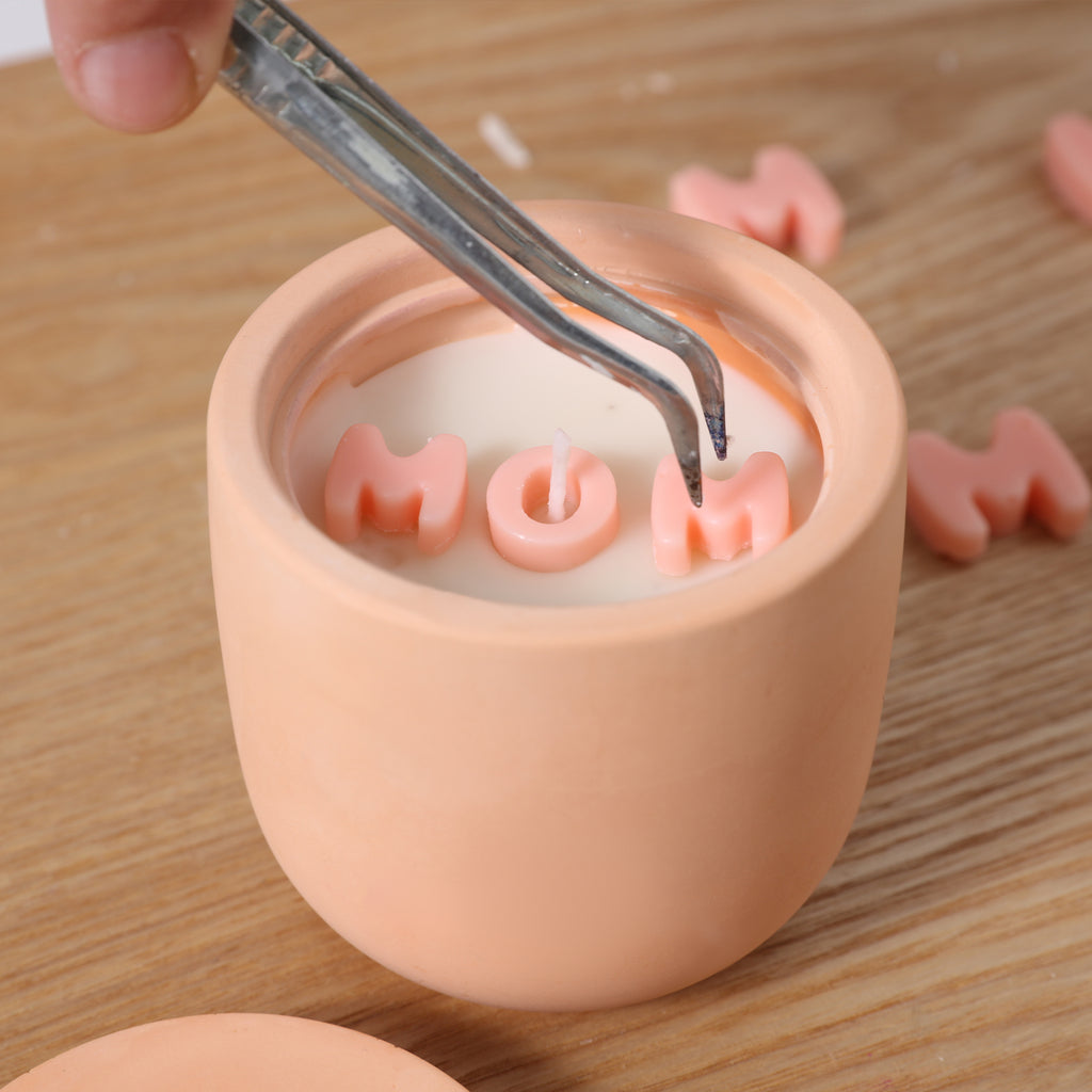 mom-shape-candle-silicone-mold