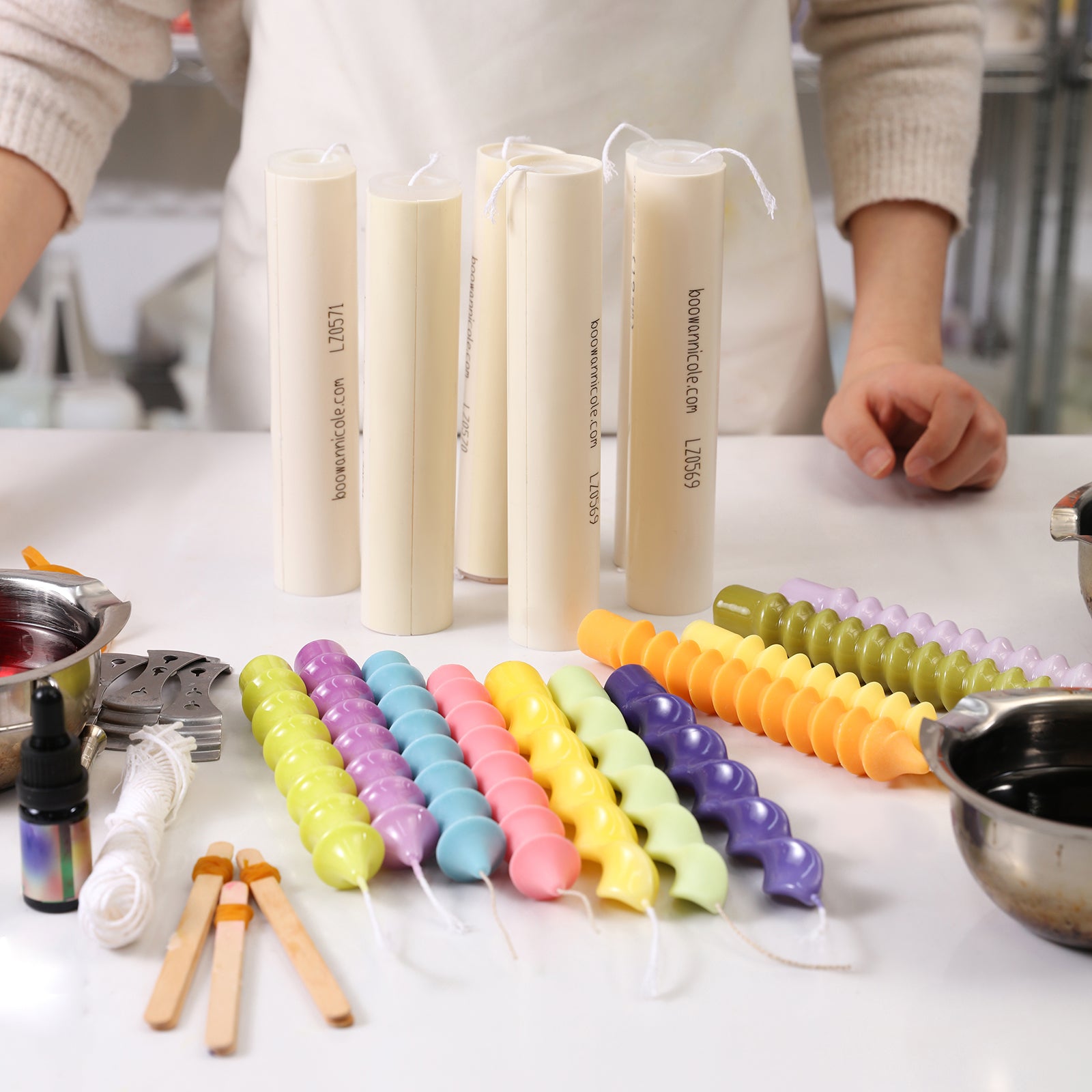 Handmade Spiral Twisted Candle Molds for DIY – Boowan Nicole