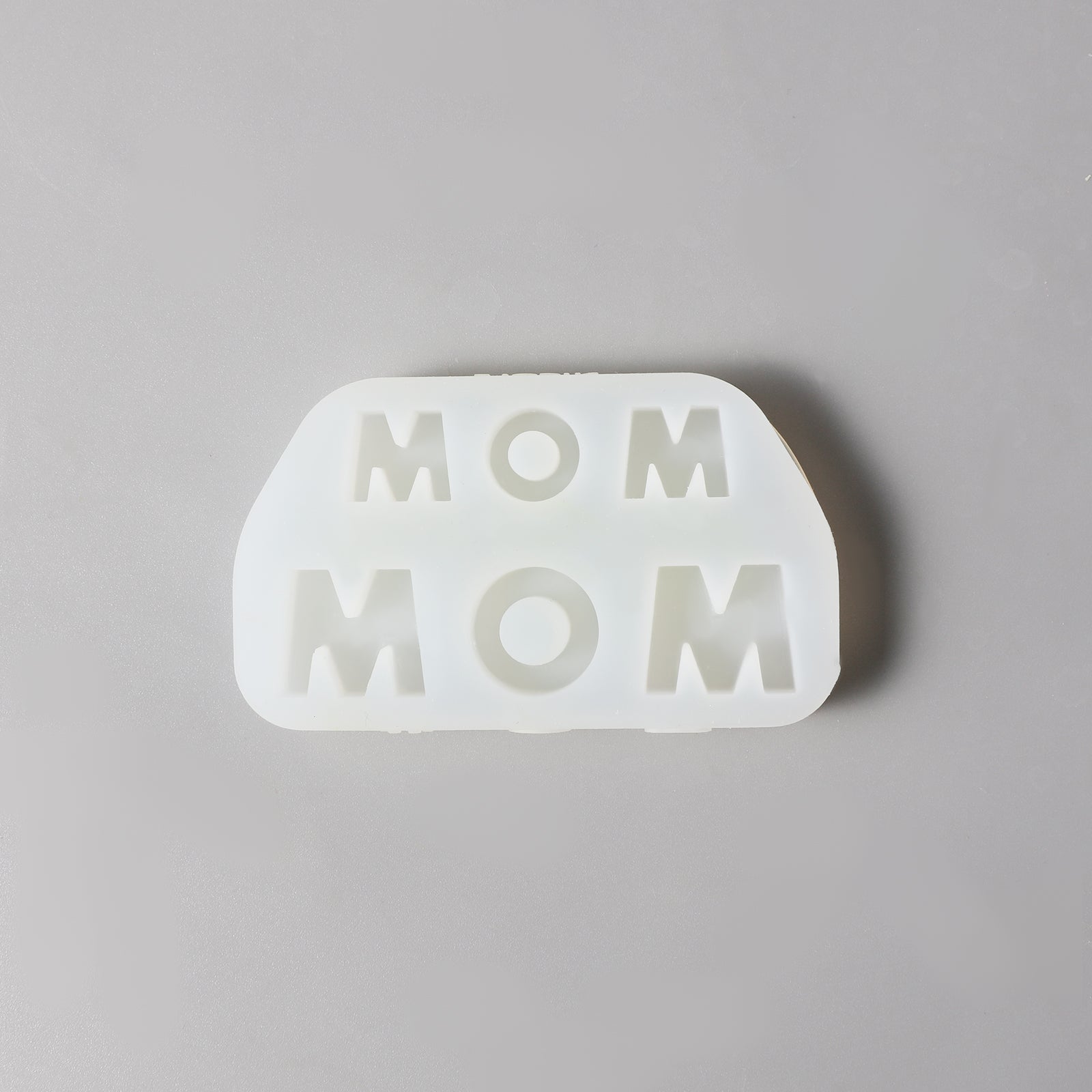 mom-shape-candle-silicone-mold-1