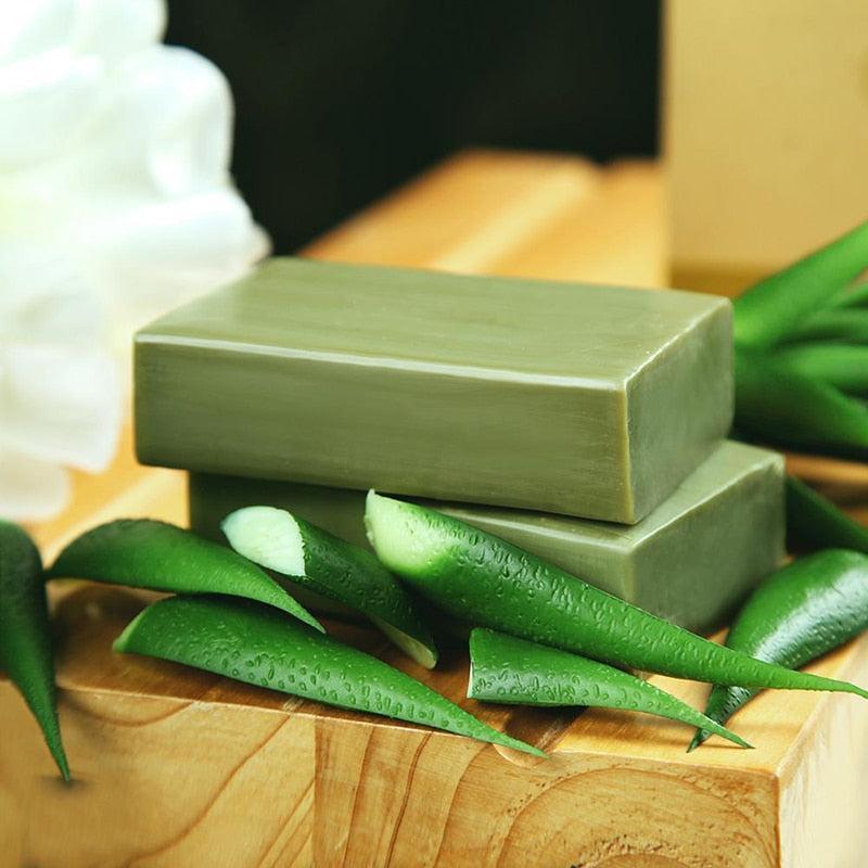 Silikon-Seifenform Tall and Skinny Laibform mit Holzkiste