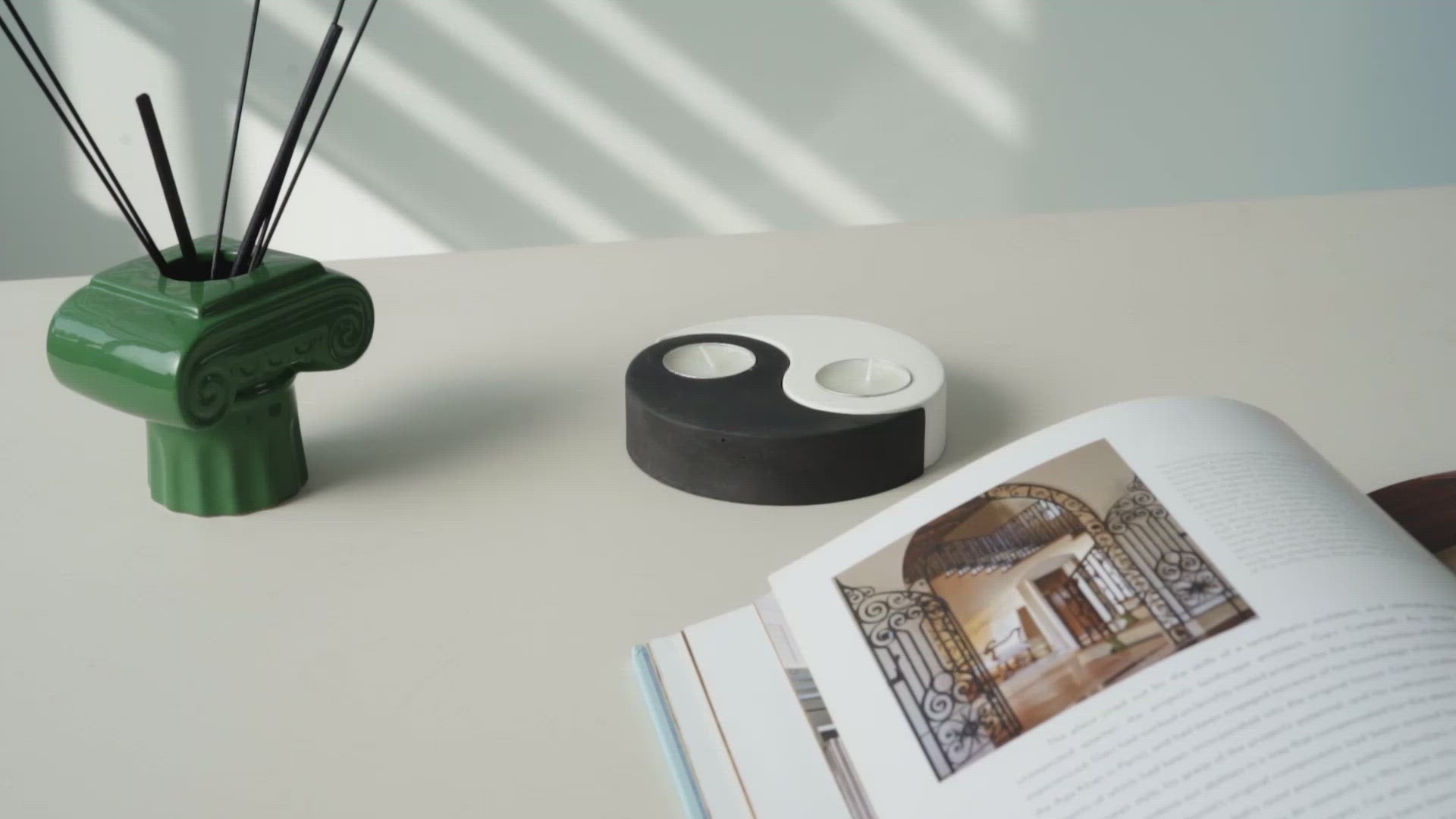 Charger la vidéo : Moule en silicone pour bougie chauffe-plat Yin Yang