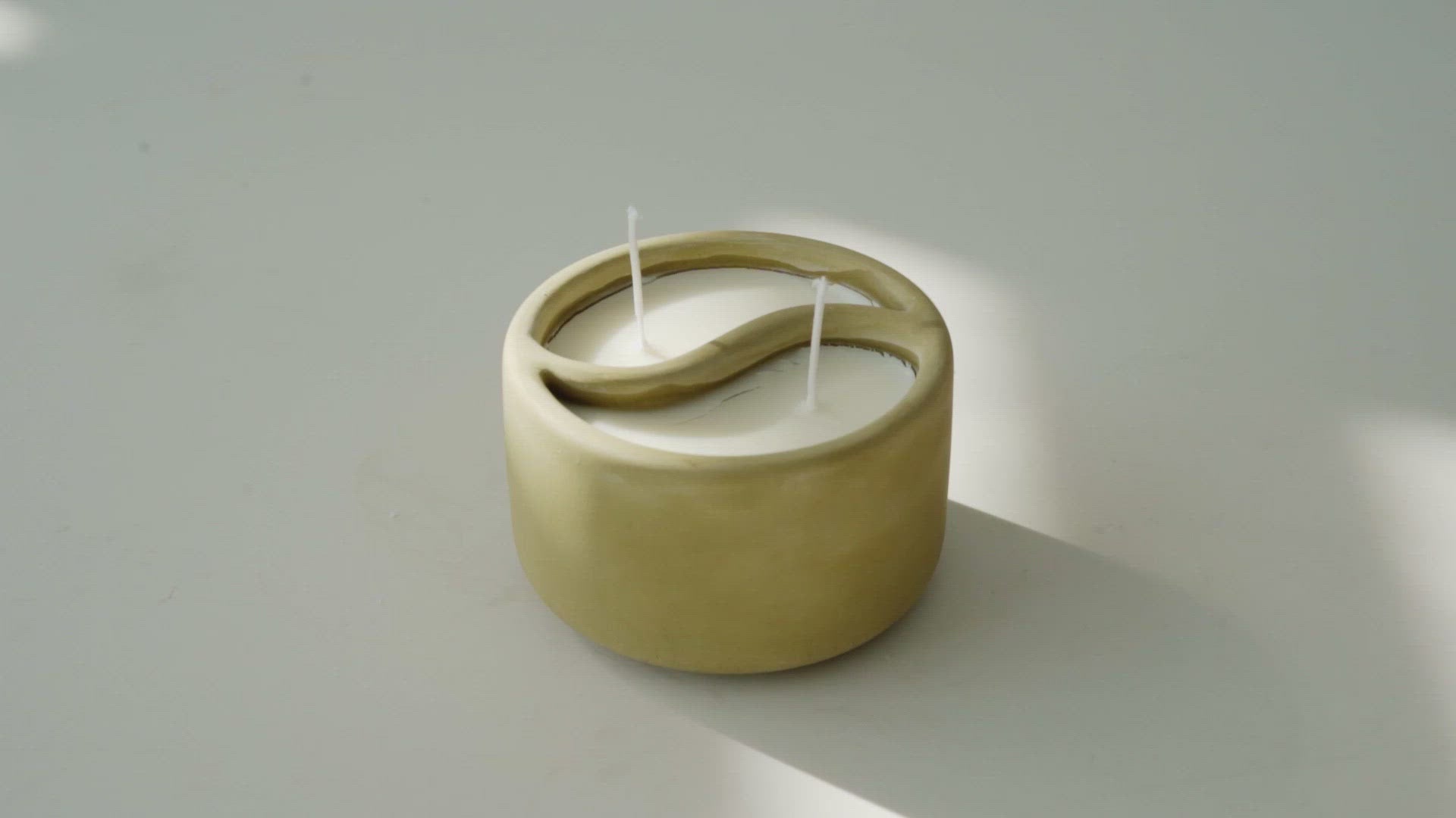 Load video: قالب سيليكون لوعاء شمعة خرسانية يين يانغ