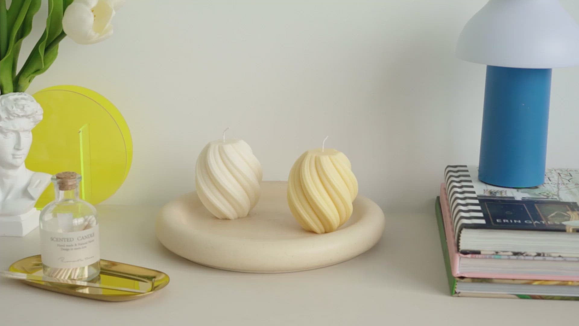 ビデオを読み込み中: ウェーブツワールキャンドルシリコンモールド